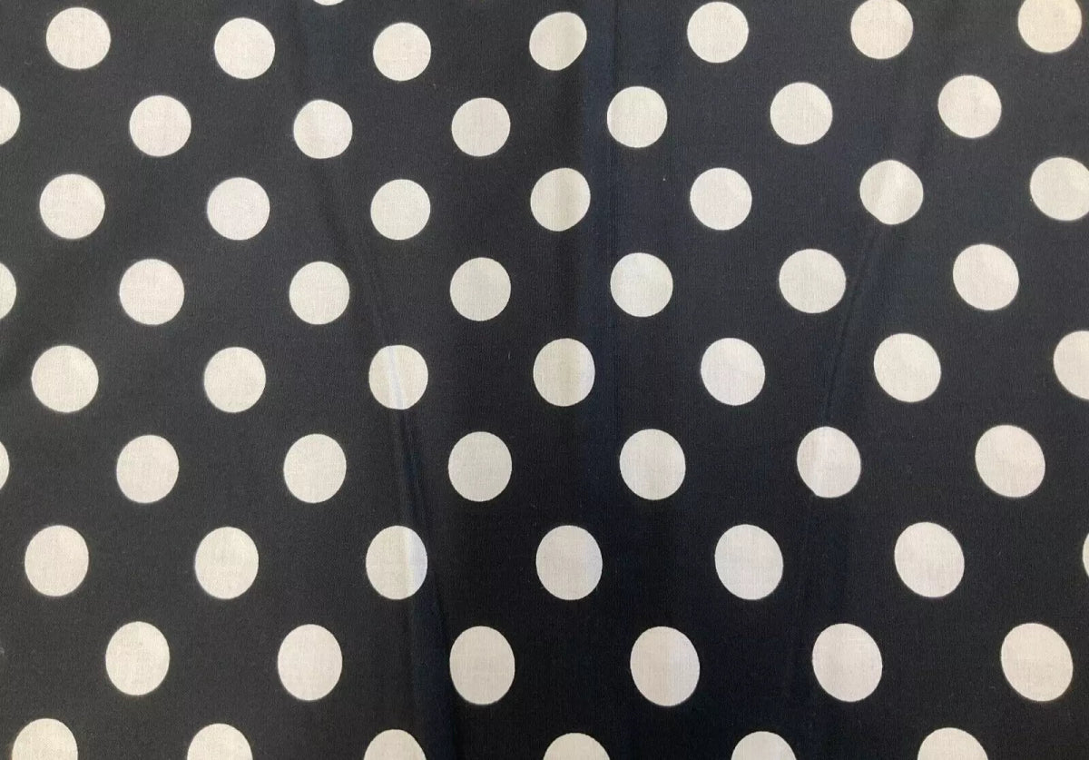 Pom Poms noir et blanc INK - PWTP118 "Linework" Tula Pink - Carole Quilting