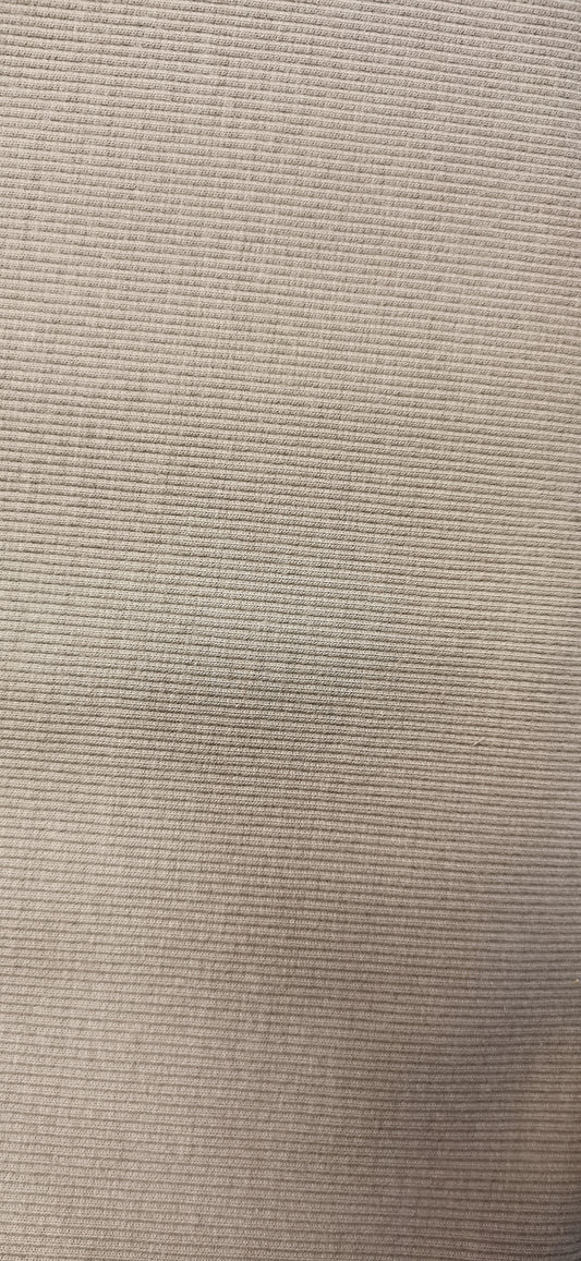 Bord côtes fin taupe rayures fines
