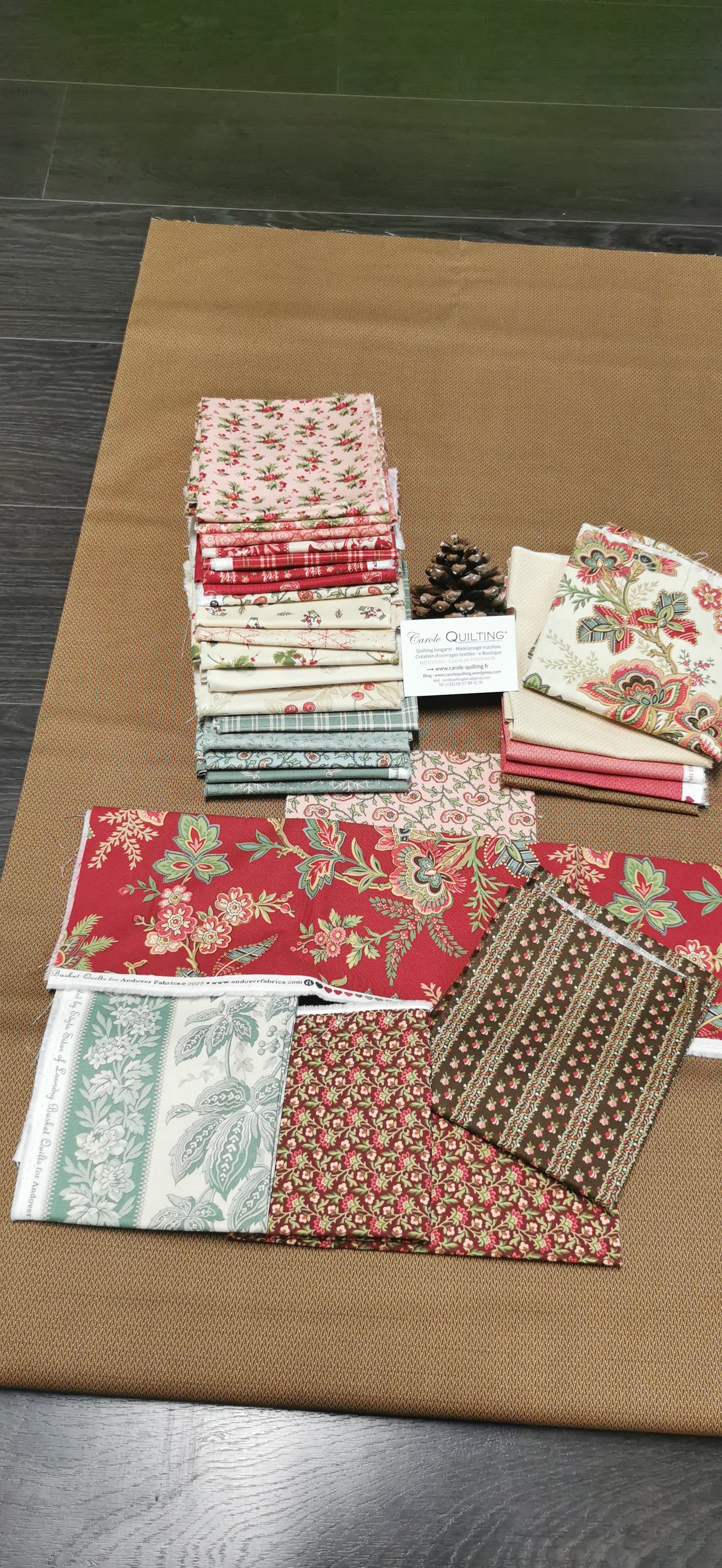 Fat-Quarter Bundle 24 "Jingle Bell" Edyta Sitar