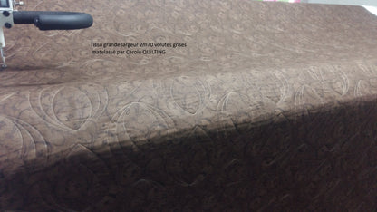 Gris Grande largeur "Beautiful backing 108"  Maywood Studio MASQB100-KJ
