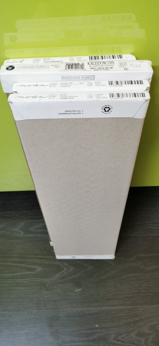 Lot de 4 cartons vides pour tissus, hauteur 58 cm - Carole Quilting
