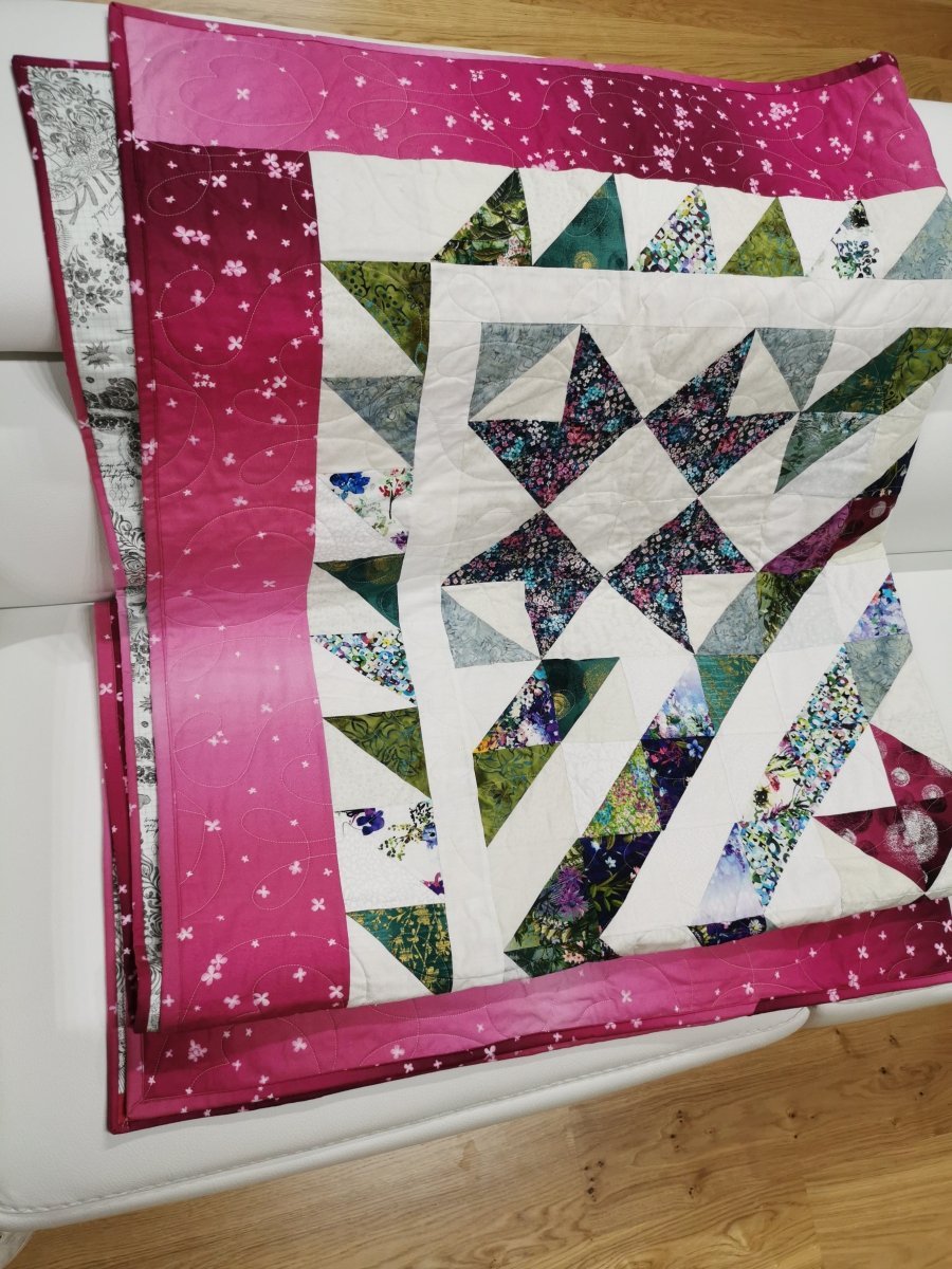 Quilt Etoiles Roses - Carole Quilting