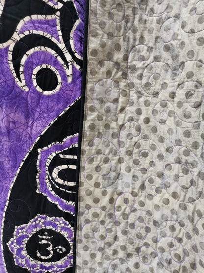 Quilt OM Violet - Carole Quilting