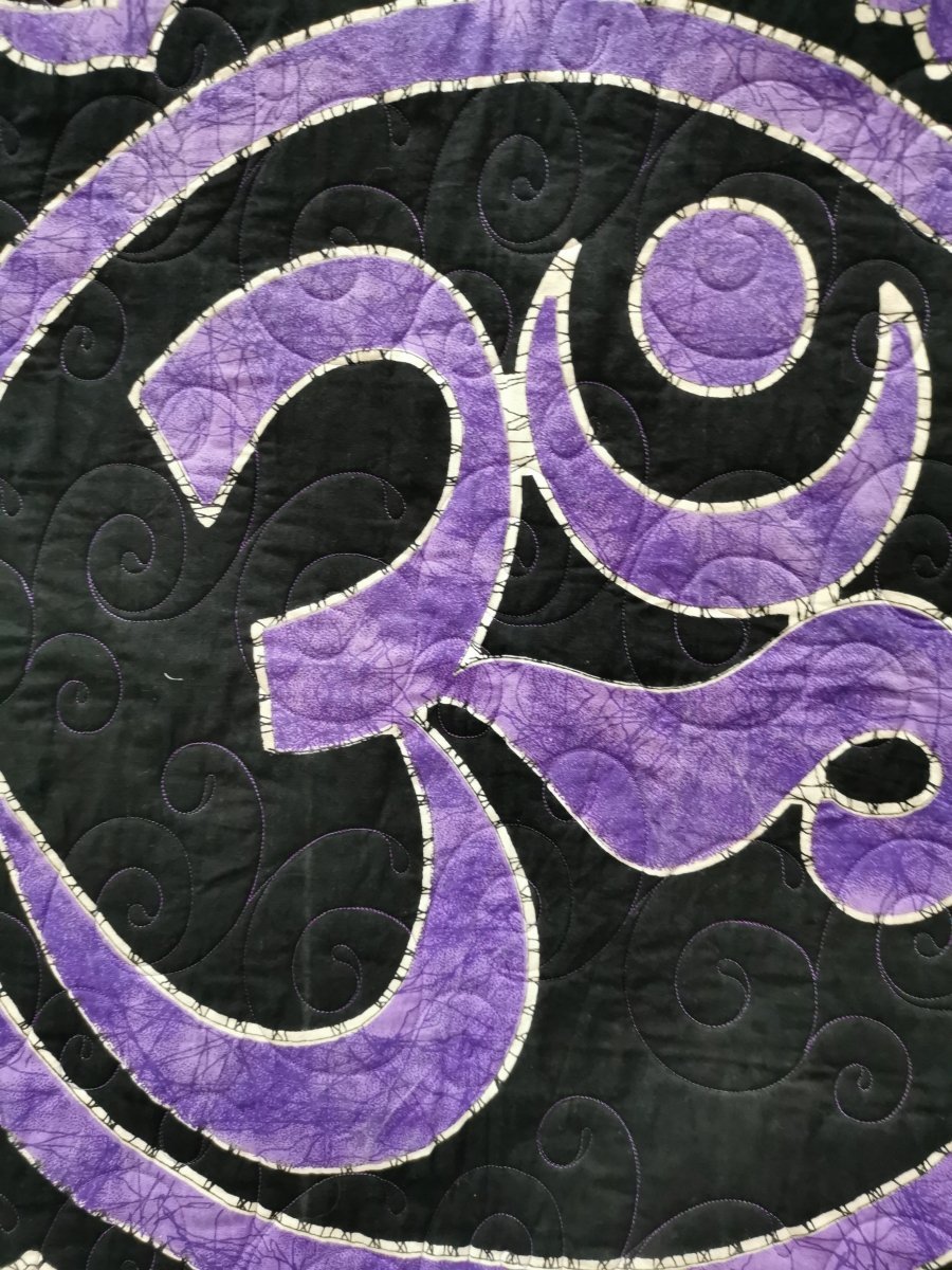 Quilt OM Violet - Carole Quilting